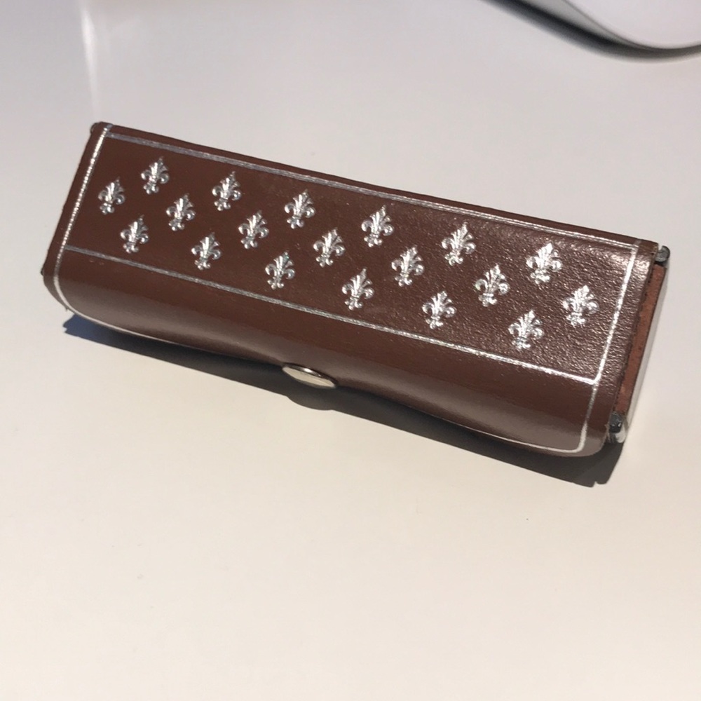 *B2G1FREE* Italian Leather - Lipstick Case 💄 - Picture 1 of 3